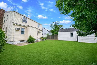 1111 Esther Street, Franklin Square, NY 11010 - Photo 35