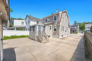 352 W Valley Stream Blvd, Valley Stream, NY 11580 - Photo 21