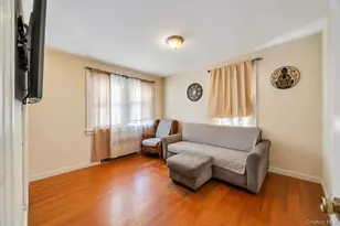 352 W Valley Stream Blvd, Valley Stream, NY 11580 - Photo 13
