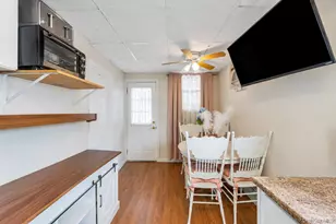 352 W Valley Stream Blvd, Valley Stream, NY 11580 - Photo 7