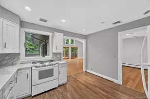 15 Meadowlark Dr, West Nyack, NY 10994 - Photo 9