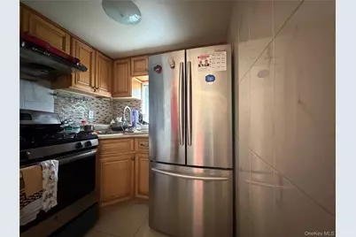 10475 48th Avenue, Corona, NY 11368 - Photo 5