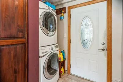 76 Alton Road, Babylon, NY 11702 - Photo 15