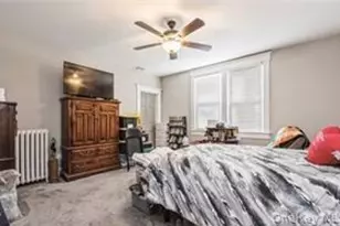 456 S Wellwood Ave, Lindenhurst, NY 11757 - Photo 13
