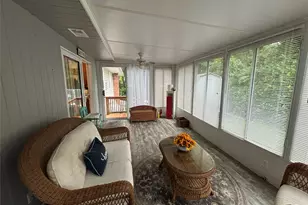 72 Fanning Blvd, Riverhead, NY 11901 - Photo 13