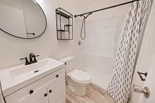 40 E Oakdale St, Bay Shore, NY 11706 - Photo 15