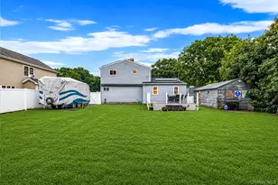 40 E Oakdale St, Bay Shore, NY 11706 - Photo 21