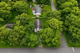 156 Church Dr, Mastic Beach, NY 11951 - Photo 5