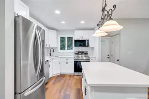 156 Church Dr, Mastic Beach, NY 11951 - Photo 15