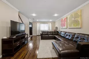4 Pequot Ave, Port Washington, NY 11050 - Photo 9