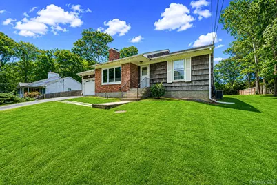 6 Rolling Woods Lane, Hampton Bays, NY 11946 - Photo 3