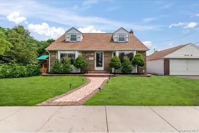 72 Pembrook Drive, Mineola, NY 11501 - Photo 1