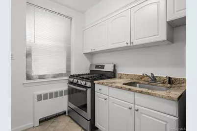 58 Grace Avenue #1D, Great Neck, NY 11021 - Photo 7