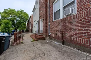 90-35 198th St, Hollis, NY 11423 - Photo 35