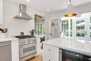 221 Division St, Sag Harbor, NY 11963 - Photo 7