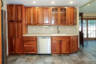 219 Lindbergh St, Massapequa Park, NY 11762 - Photo 11