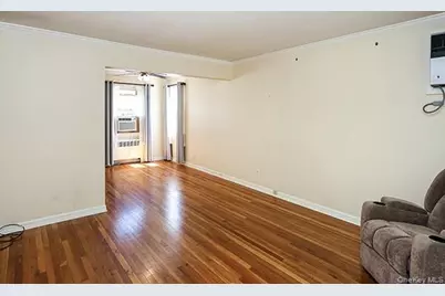 219 Lindbergh Street, Massapequa Park, NY 11762 - Photo 3
