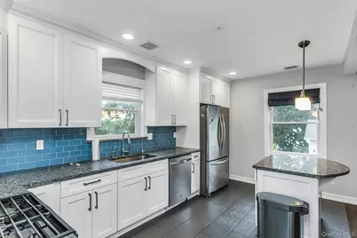 34 Preston Street #B, Port Washington, NY 11050 - Photo 13