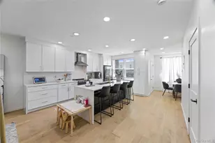 1518 Fielding St, Bronx, NY 10469 - Photo 9