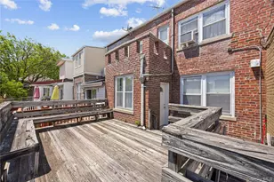 1518 Fielding St, Bronx, NY 10469 - Photo 35