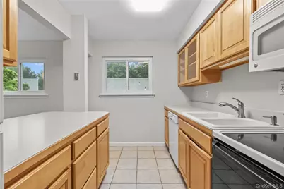 208 Harris Road #HB3, Bedford Hills, NY 10507 - Photo 7