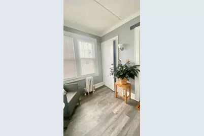 711 S Broadway, Lindenhurst, NY 11757 - Photo 11