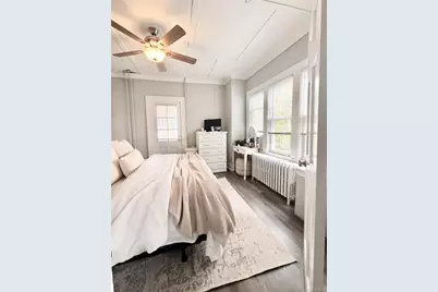 711 S Broadway, Lindenhurst, NY 11757 - Photo 9