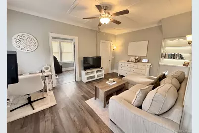 711 S Broadway, Lindenhurst, NY 11757 - Photo 3