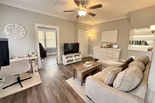 711 S Broadway, Lindenhurst, NY 11757 - Photo 3