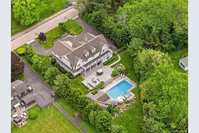 9 May Hill Lane, Dix Hills, NY 11746 - Photo 45