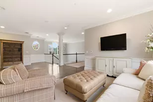 9 May Hill Ln, Dix Hills, NY 11746 - Photo 23