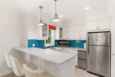 9 May Hill Lane, Dix Hills, NY 11746 - Photo 43