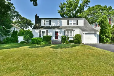 344 New York Avenue, Massapequa Park, NY 11762 - Photo 1