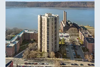 1 Glenwood Avenue #26M, Yonkers, NY 10701 - Photo 9