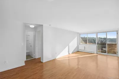 1 Glenwood Avenue #26M, Yonkers, NY 10701 - Photo 1