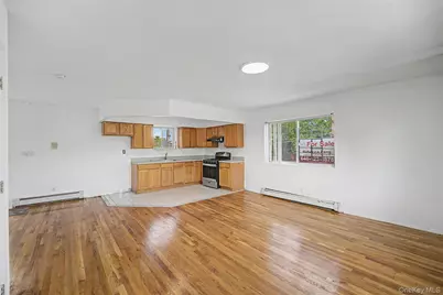 103-25 Alstyne Avenue, Corona, NY 11368 - Photo 7