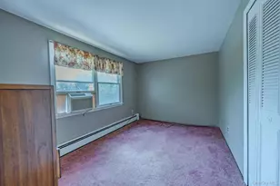21 Madeley Ln, Stony Brook, NY 11790 - Photo 11