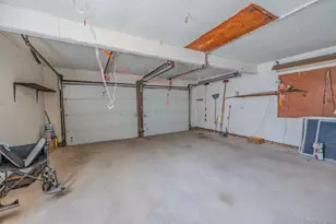 21 Madeley Ln, Stony Brook, NY 11790 - Photo 15