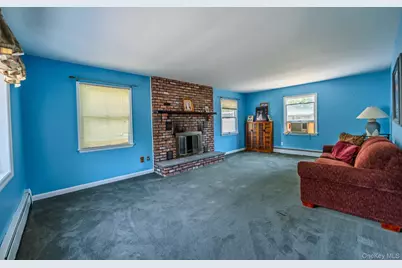 21 Madeley Lane, Stony Brook, NY 11790 - Photo 3