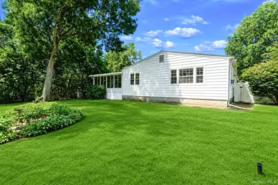 63 Otis Road, Islip Terrace, NY 11752 - Photo 3
