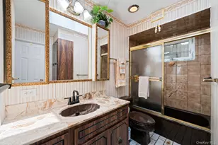 63 Otis Rd, Islip Terrace, NY 11752 - Photo 23
