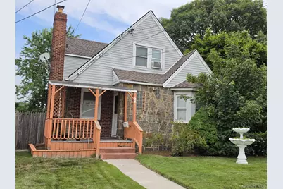 25 Gold Street, Valley Stream, NY 11580 - Photo 1