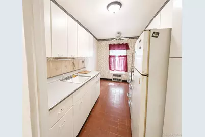 1010 Sherman Avenue #1G, Bronx, NY 10456 - Photo 5