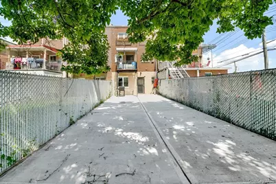 403 Torry Avenue, Bronx, NY 10473 - Photo 25