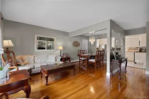 22 Marilyn Ct, West Babylon, NY 11704 - Photo 19