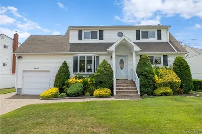 22 Marilyn Court, West Babylon, NY 11704 - Photo 1