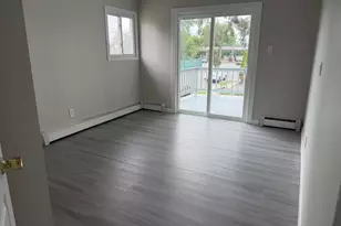858 Oliver Ave, Westbury, NY 11590 - Photo 23