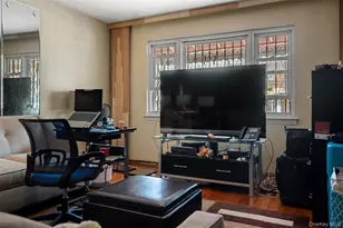 868 E 216th St, Bronx, NY 10467 - Photo 5