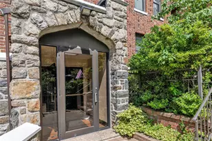 160-15 Powells Cove Blvd, Whitestone, NY 11357 - Photo 9