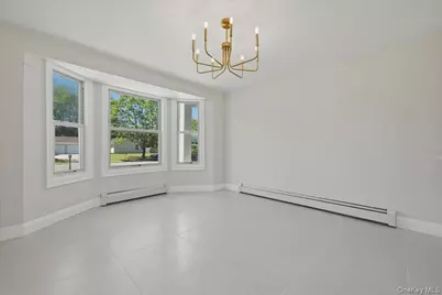 5 Bernice Court, Coram, NY 11727 - Photo 21